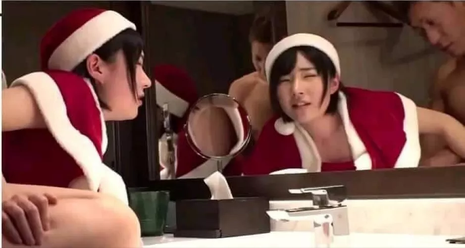 Did anyone know who she is and the code of the image pls. by Tobidarkmatter