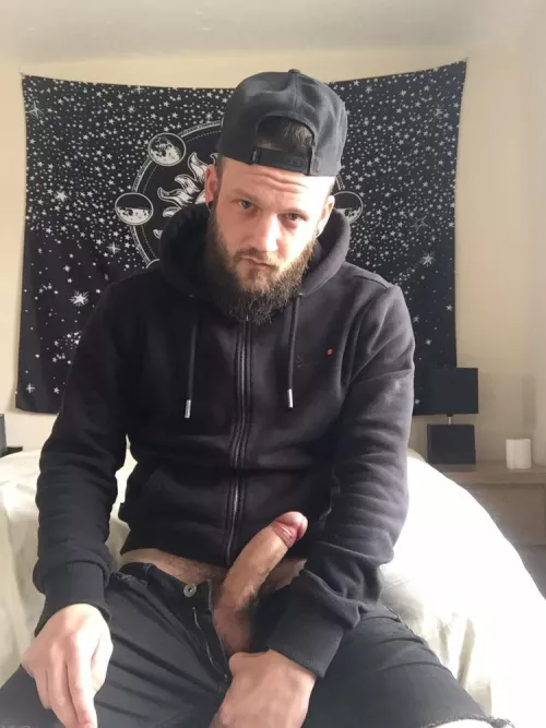 Did I make you stop scrolling? 😉 by iamdavid26