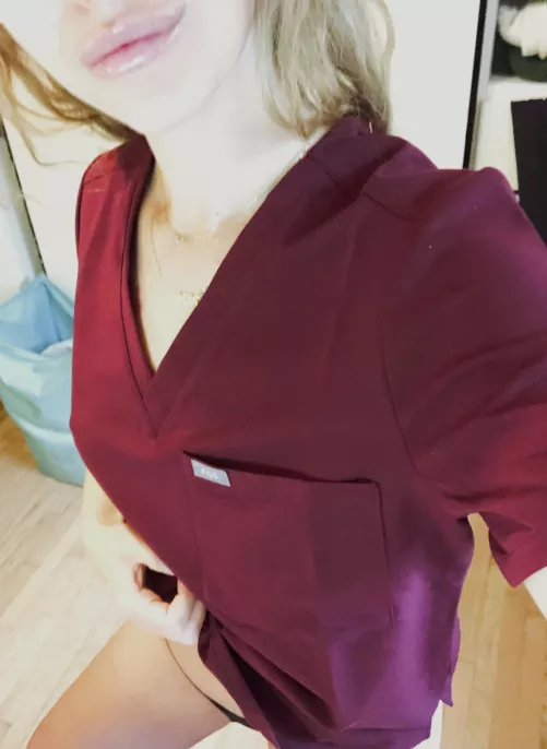 Did I make you tachycardic? Come here and let me auscultate 😛😂🩺 by anna_kisekav