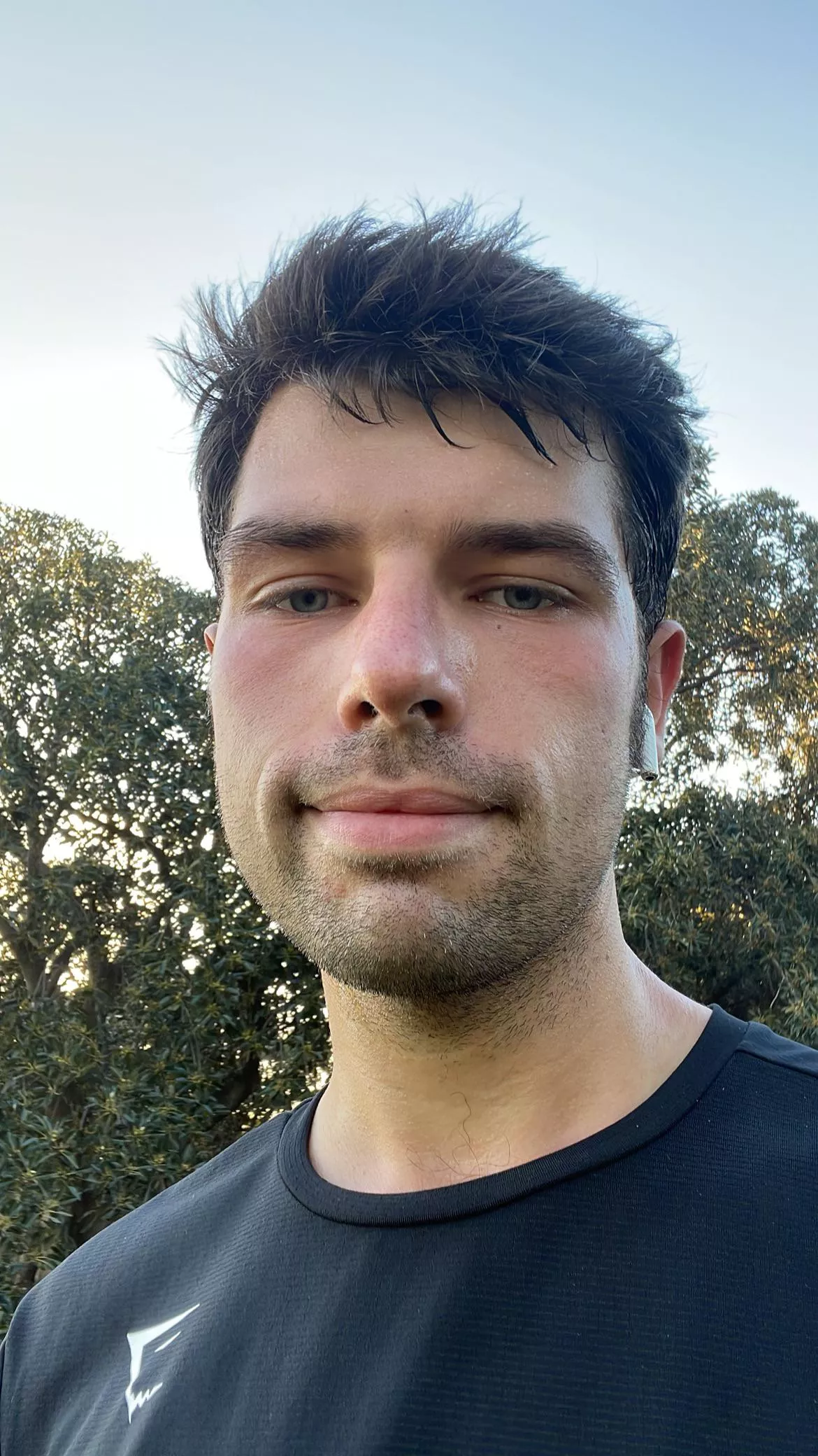 Did I really run if I didn’t post a selfie ? 🏃 posted by hornymelbboy