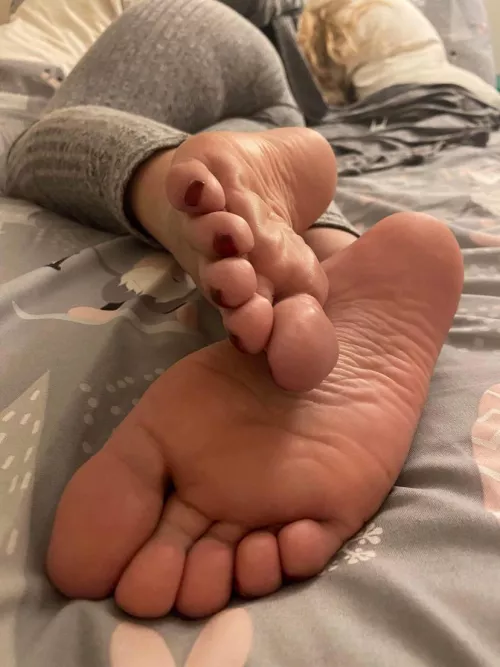 Did I stop you scrolling 😉 by dropdeadfeet2