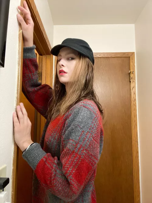 Did my makeup and had a little photo shoot 💅🏻❤️ by Punk_Pixie