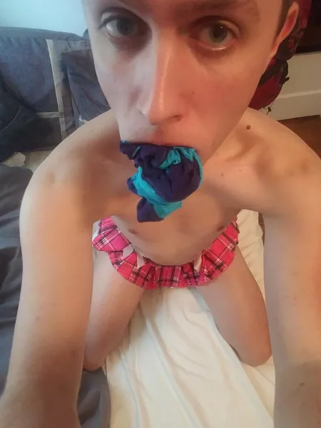 Did not call my master sir, so now I need to post this here to please him. by kels725