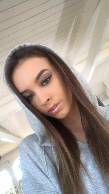 Did she retire and why? by [deleted]