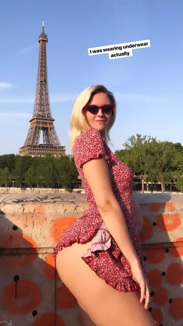 Did she? posted by Shorty_R