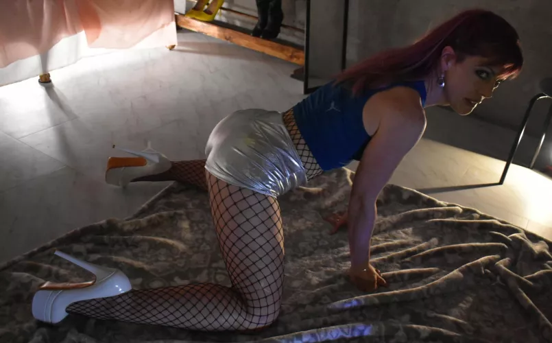 Did something different with the hair...39F by RaveNEsq69