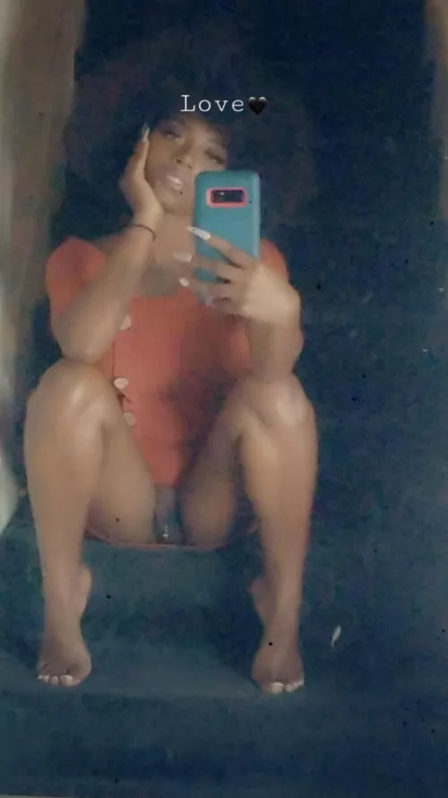 Did yo girl send you pic today if not I will every day daddy DM me by Skyymax92