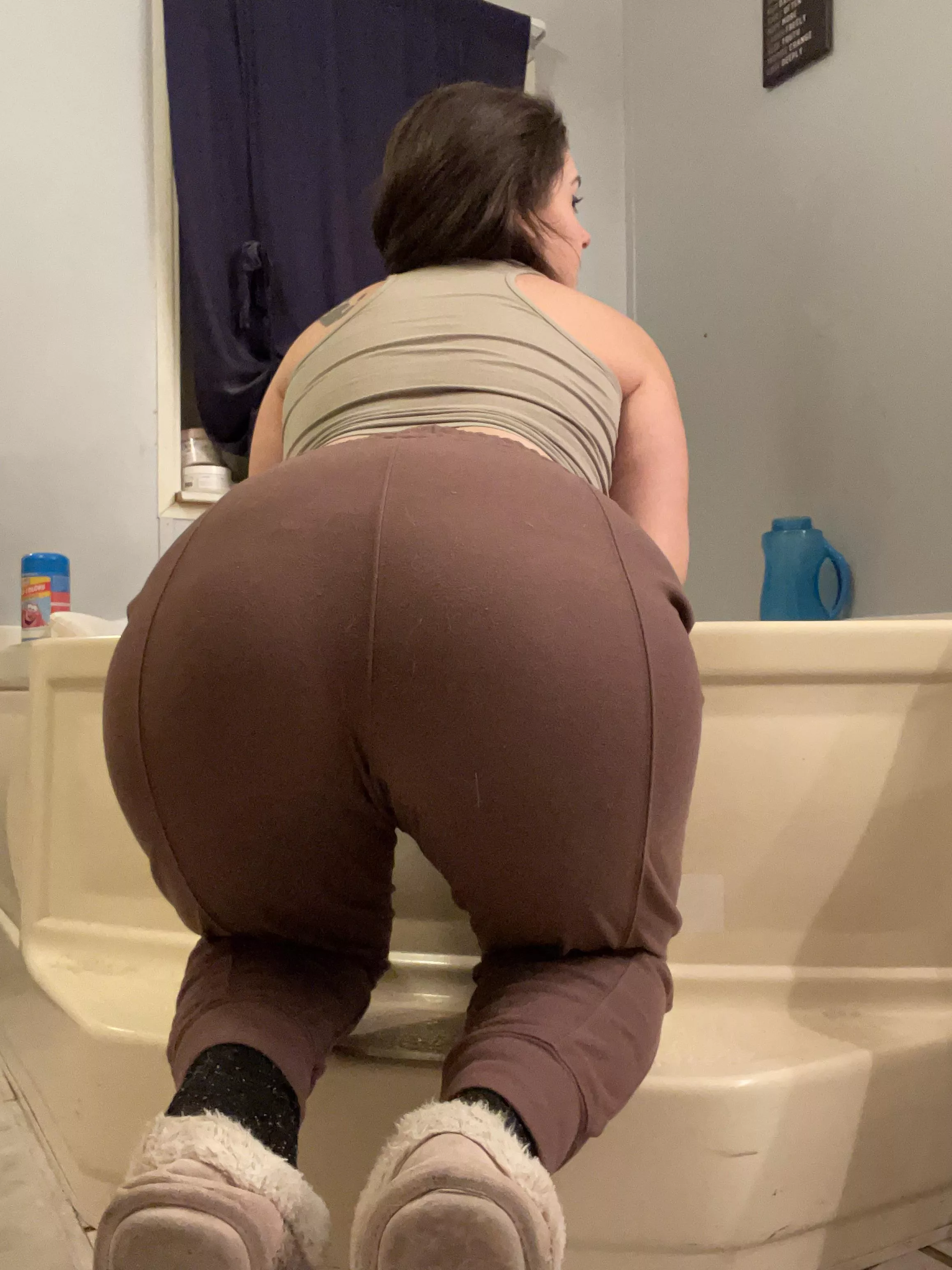 Did you know in our off time, most teachers clean? posted by Bella1192