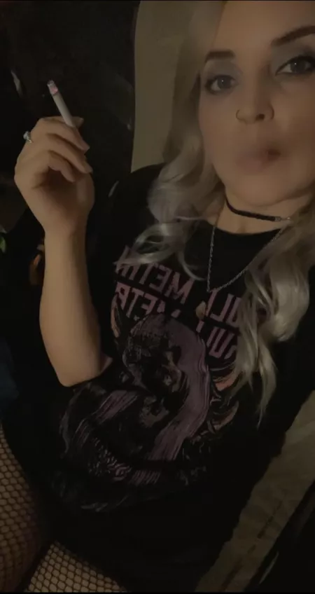 Did you miss me? 😘😘 by dee_after_dark