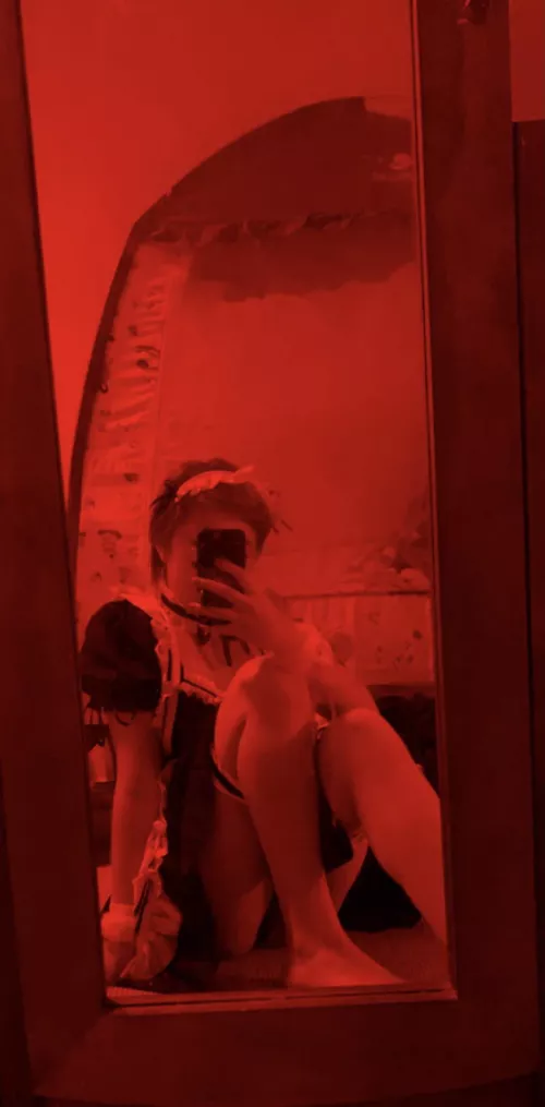 Didn’t expect my first/last photo to get so much attention, enjoying the view? ^_−☆ by OnionGood