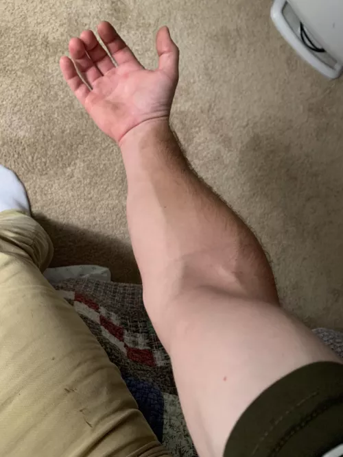 Didn’t realize this subreddit was a thing. Here’s my contribution. Hmu ladies 😂 by BigBadonkastonks