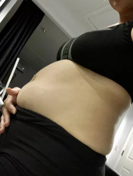 Didn’t think I’d ever have a muffin top 😭 by azn_mami