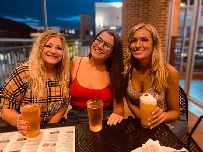 Dinner & Drinks by WarmObserver