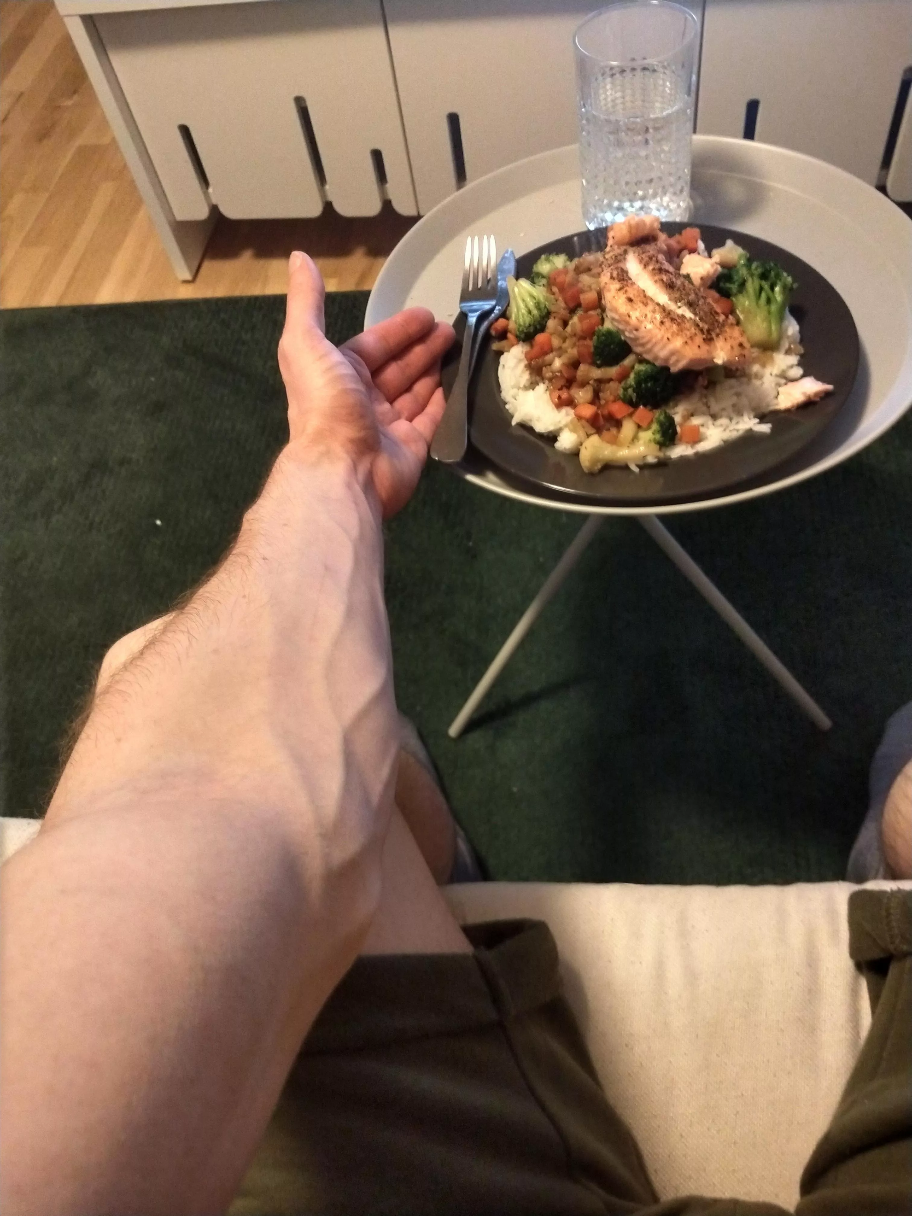 Dinner time posted by whistlingkitedragon