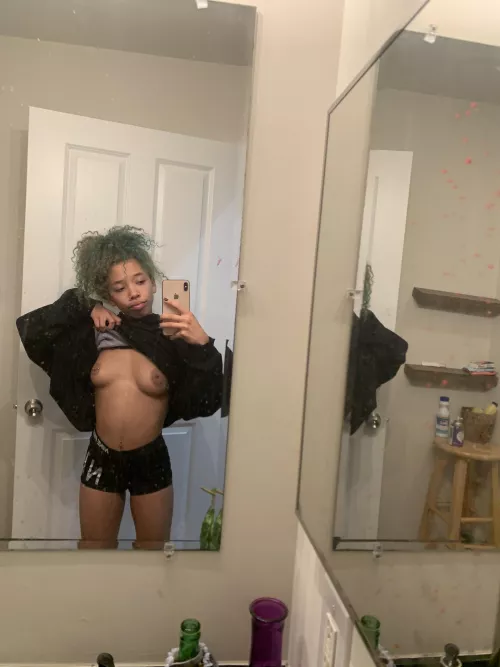 dirty mirror pretty titties by nastymarz