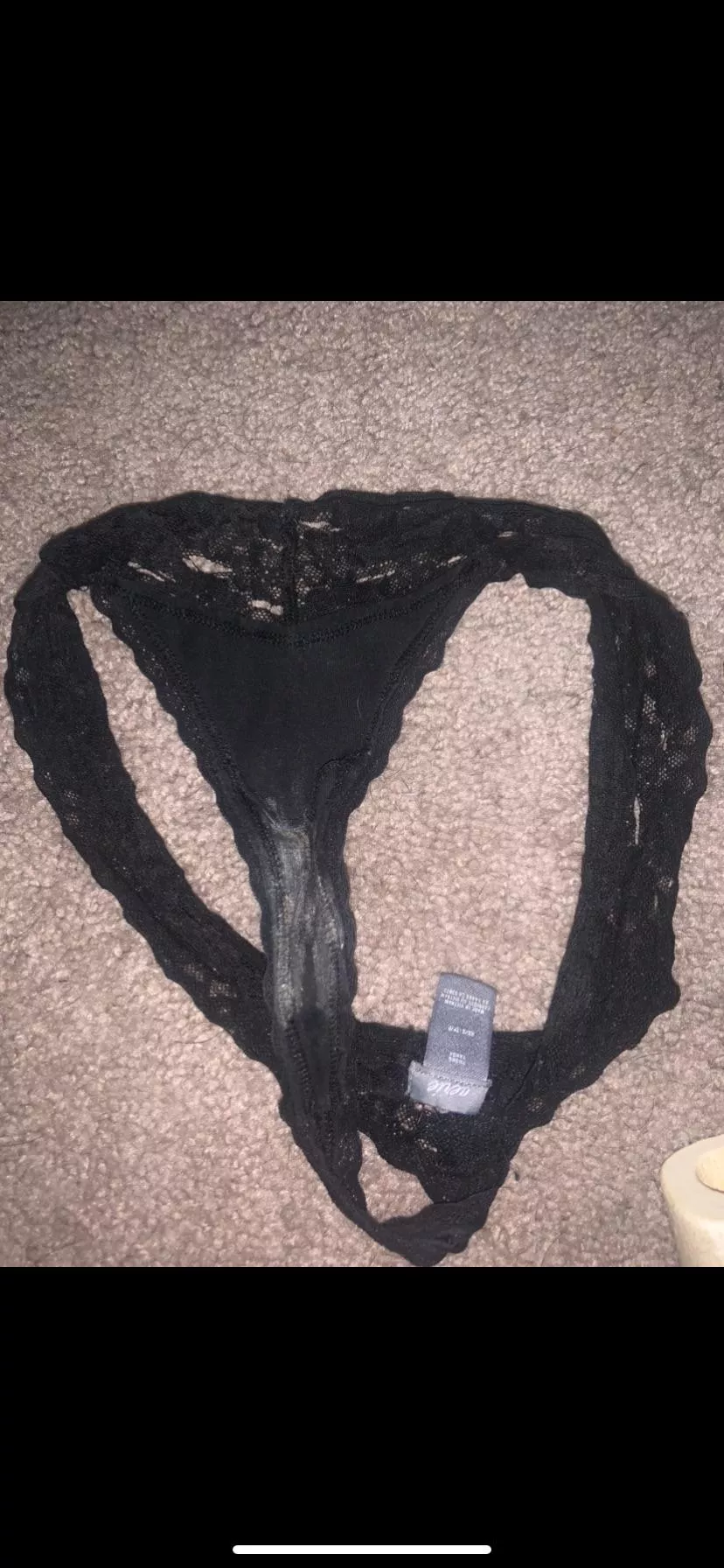 dirty thong 🥰 it’s my bday tomorrow wish me a happy birthday posted by MonaRed69pantirosex