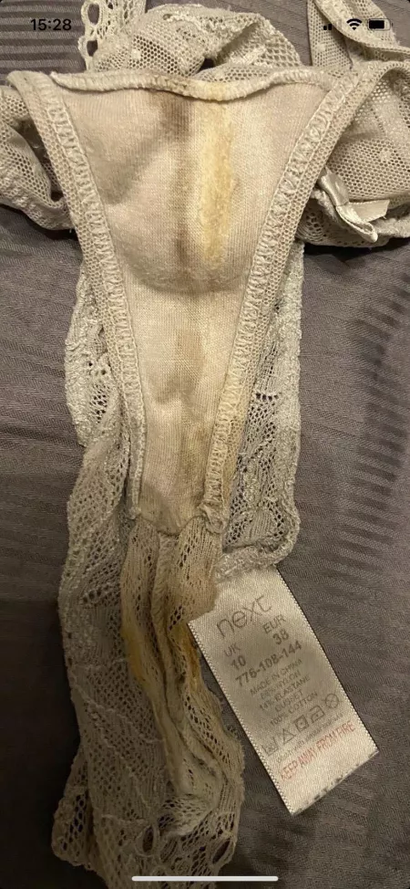 Dirty wife 👃🍆 by pirateship-1