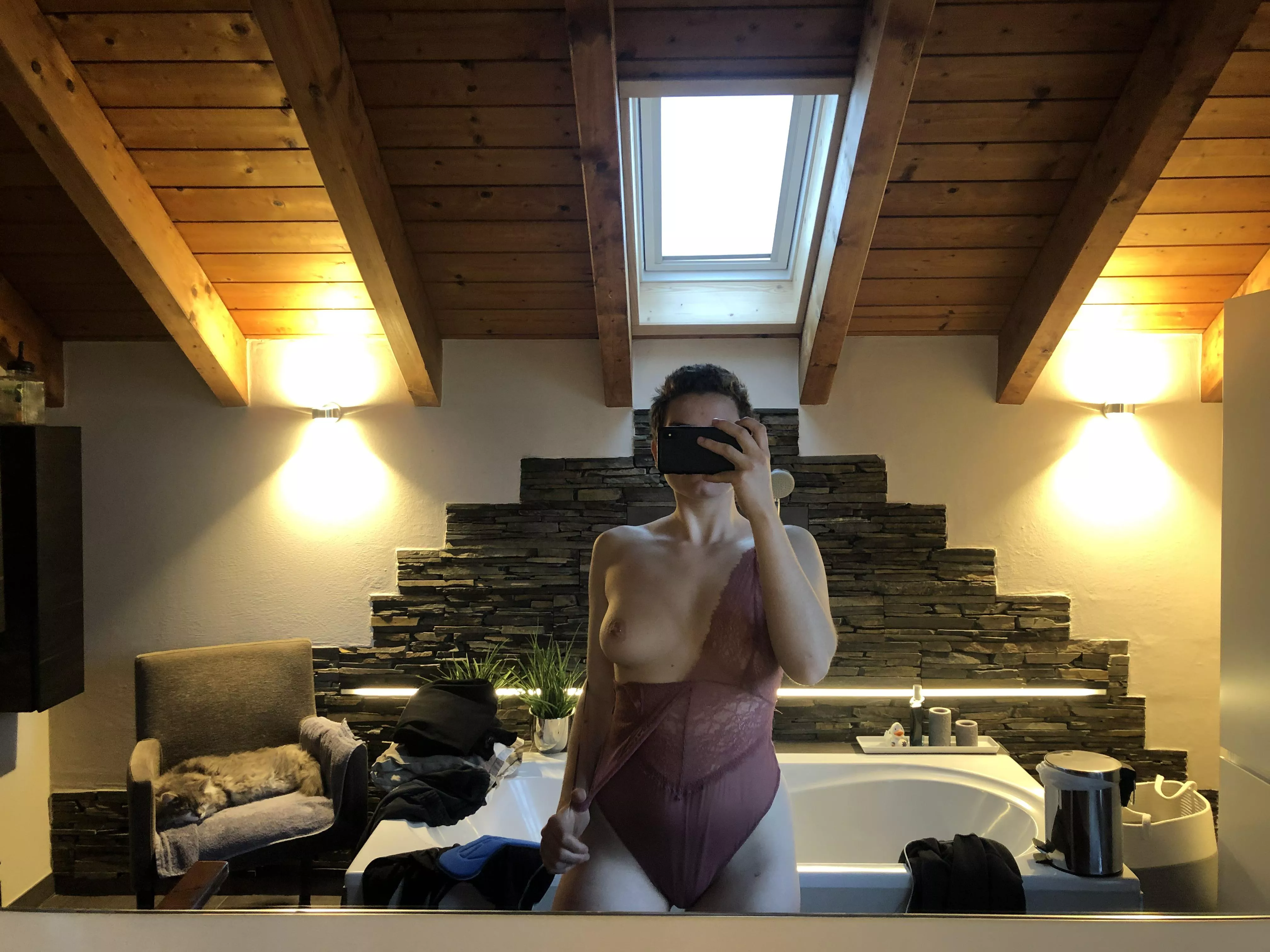 distant braww posted by anscvzh