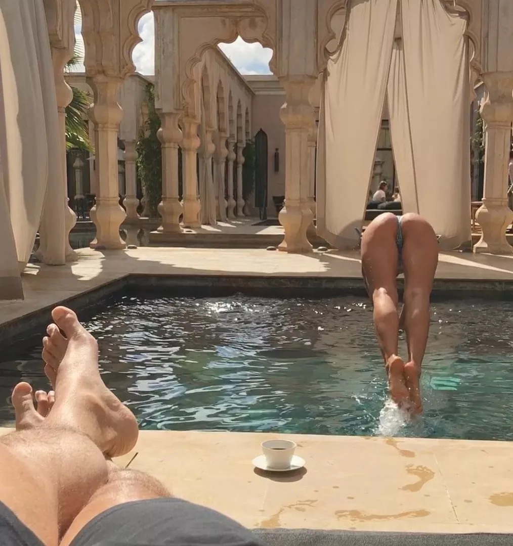 Diving in posted by 23snappy