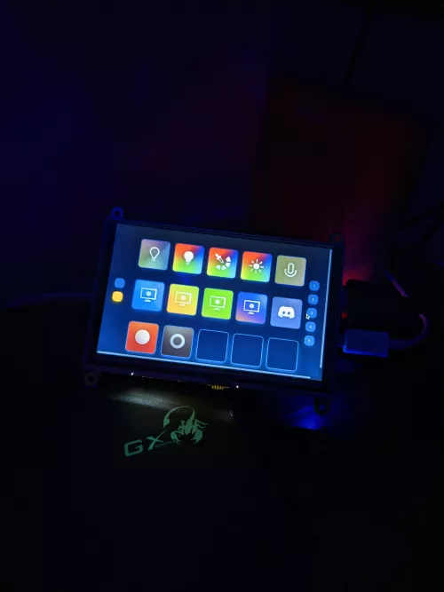 DIY Stream Deck with Raspberry Pi and 5'' Touch Screen