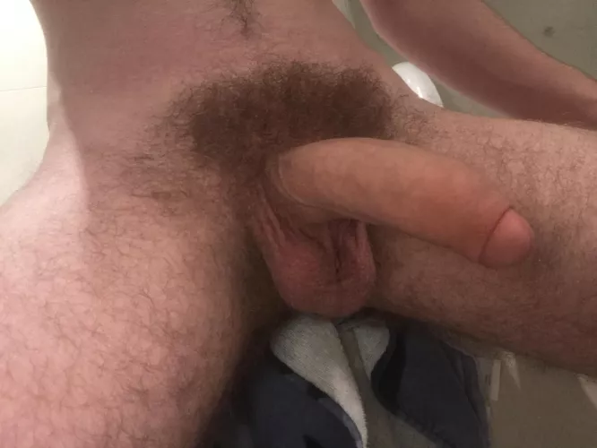 DM for nudes by Cavvy1243