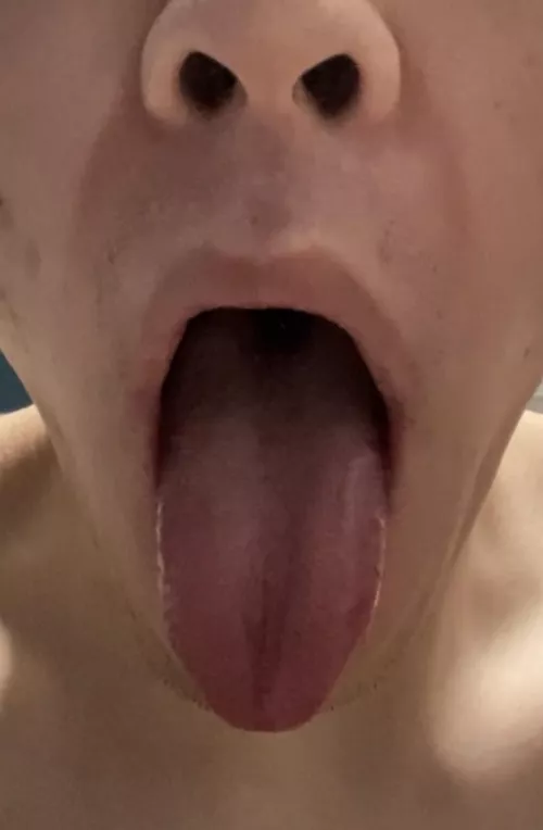 Dm me if you’re into doing ahegao! by ahegaoboy69