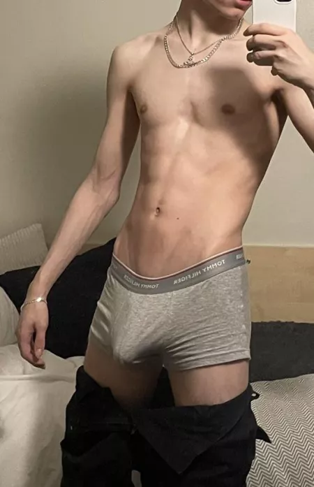 DM me ;) i’m literally soooo horny by NoLavishness6510