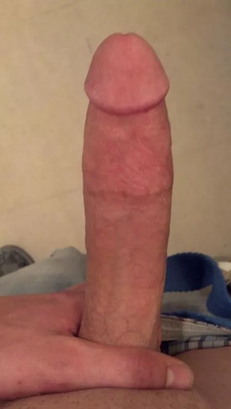 Dms always open 😉 posted by Wild_yacob