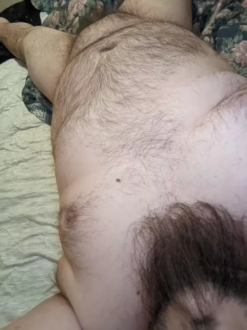 DM's and Snapchat open. Chubby subby by Sendnudesforreasons