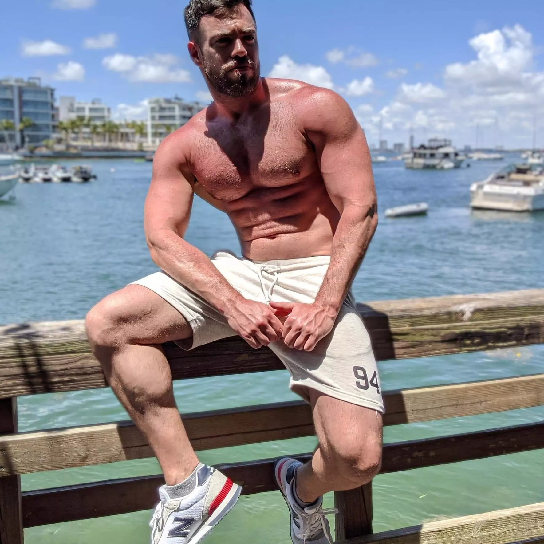 Dms open! posted by Bigone1874