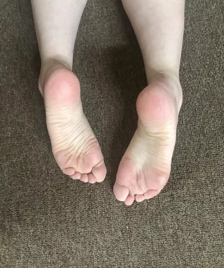 DM’s open 🥰😈 by Zatirma