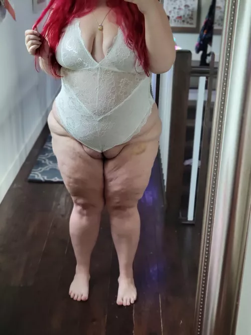 Do i belong here? 😇 by Dabbadoo69