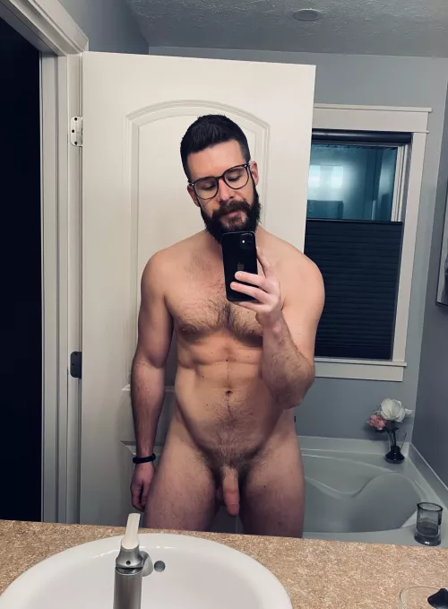 Do I belong here? by maxyfofaxy