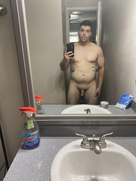 Do I belong in here? (30m) by 69RoKyBo69