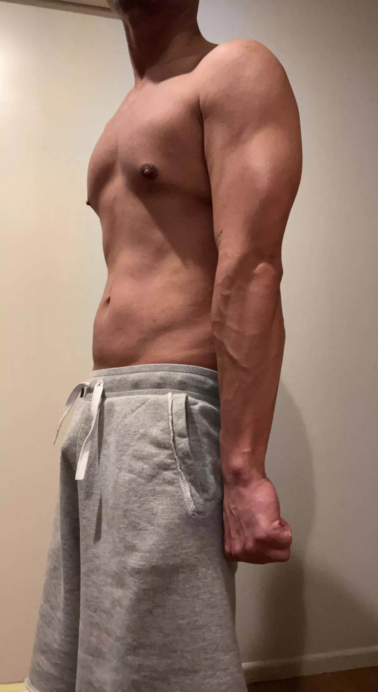 Do I fit here? posted by justwannahangout35