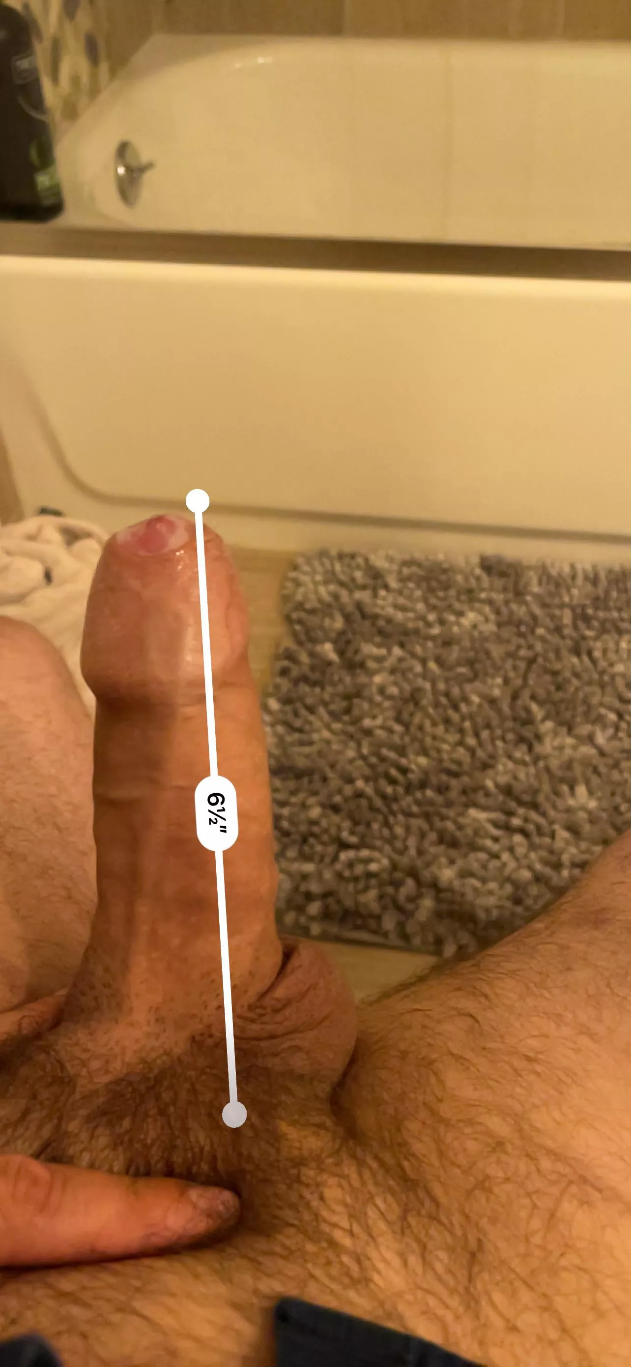 Do I fit here?? 👻 javier_rodri99 posted by Jrodriguezt