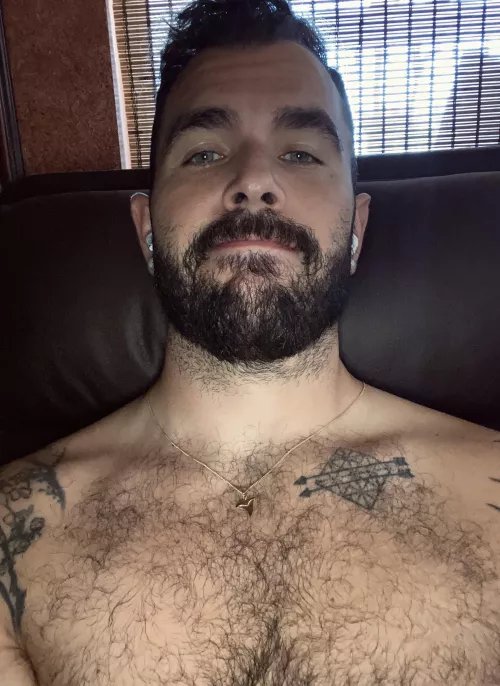 Do I fit in here? by rogueofhearts