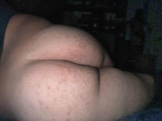 do i have a cute butt? by Adventurous_Bee_3107