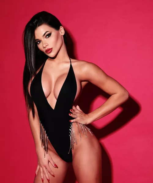 Do I have to be naked? by amukydza