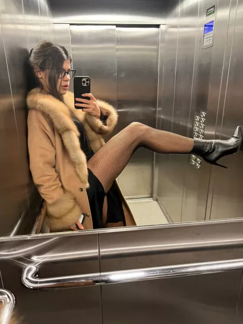 Do I have to be nude to get your attention? by amukydza