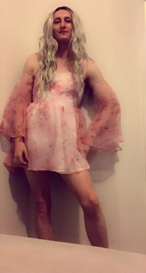 Do I look cute in my new pink dress? by SissyJulia9