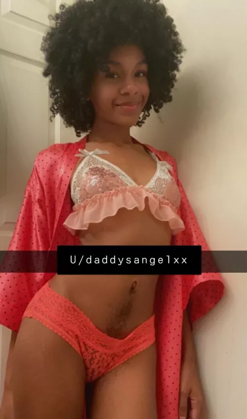 do I look cute in pink? 💓 by daddysangelxx