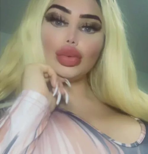 Do I look dumb enough for you? 💋 by slavicmeowth