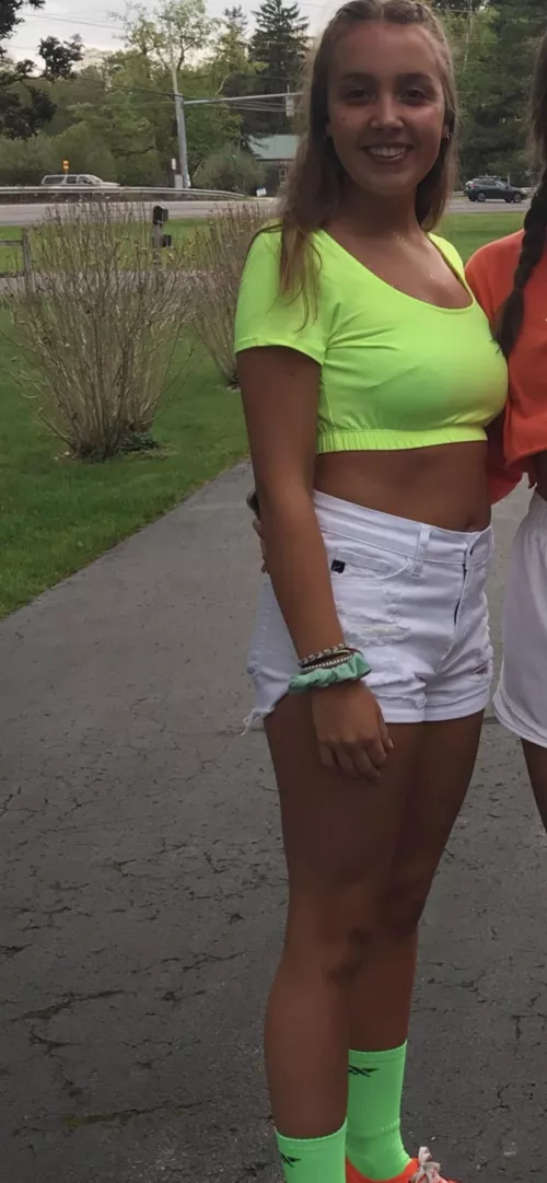 Do I look good in this top by karsendinapoli