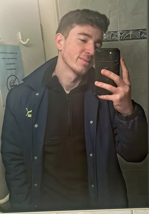 Do I look like 27?😂🙈 feel like I‘m looking like a baby😂 by TheColdOnes