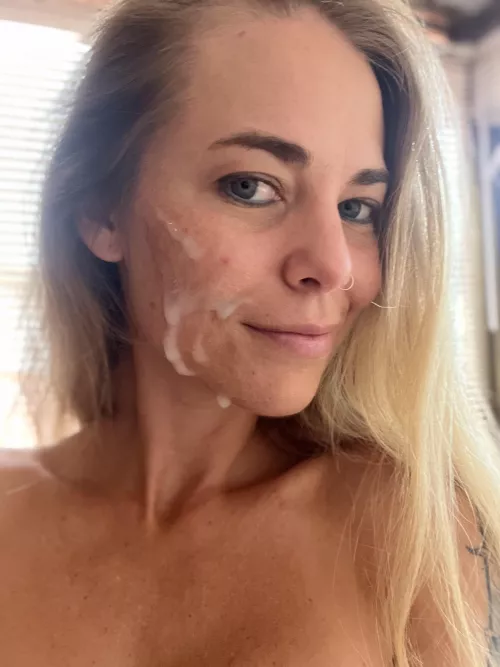 Do I look like a happy lady with a creamy face? :) by TheBarebackpackers