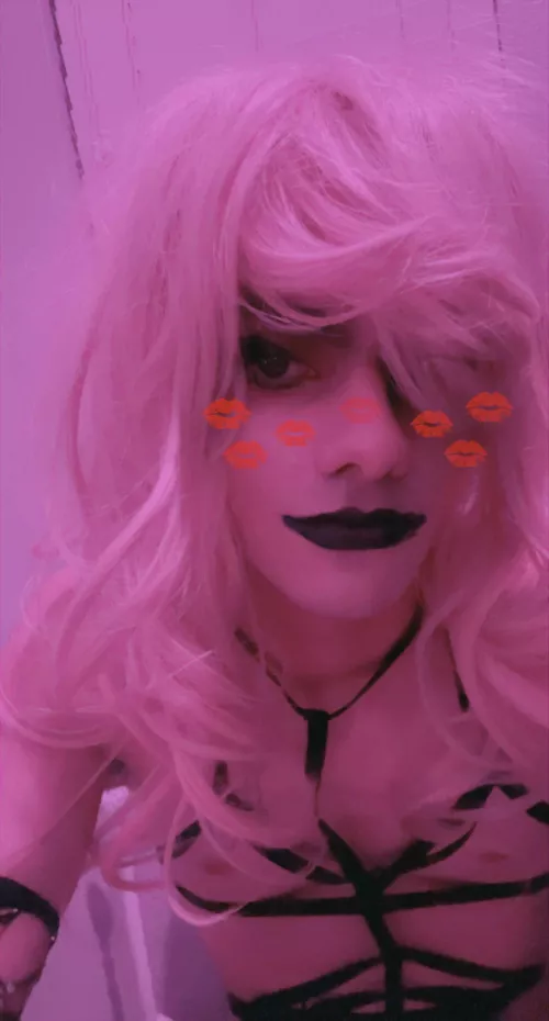 do i make a cute girl? by submissivetop64