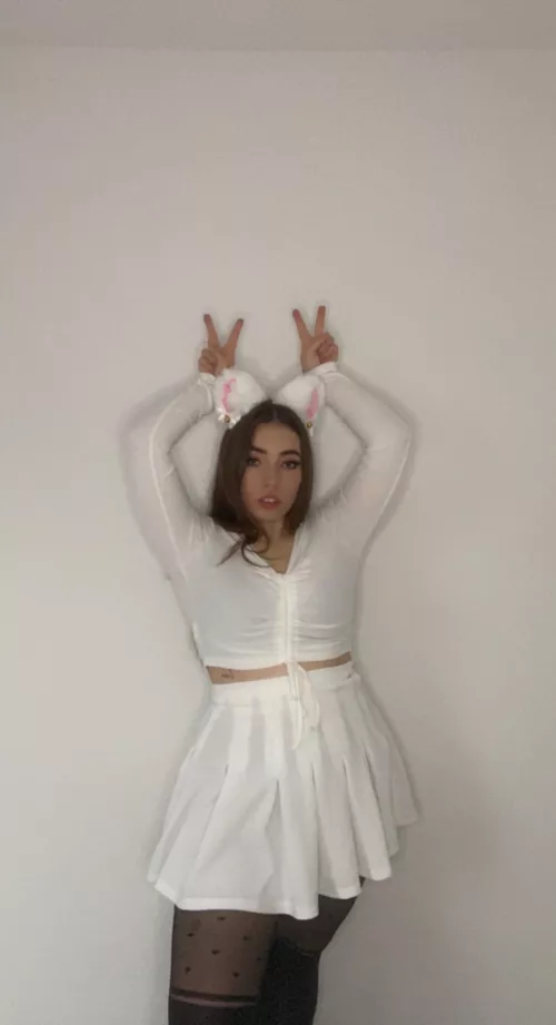 Do I make a cute kitty? :3 by Serenewaifu