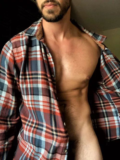 Do I make ya thirsty? 😜 by sexylumberjack55