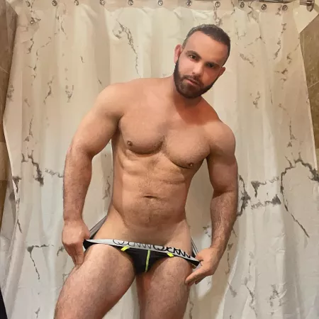 Do I qualify as an alpha male? by nick_stracener